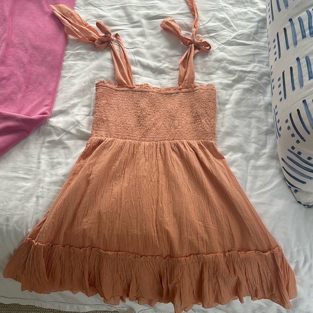 Small aerie coral dress NEVER WORN